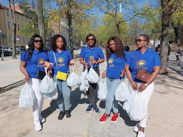 Care package distribution photo 1